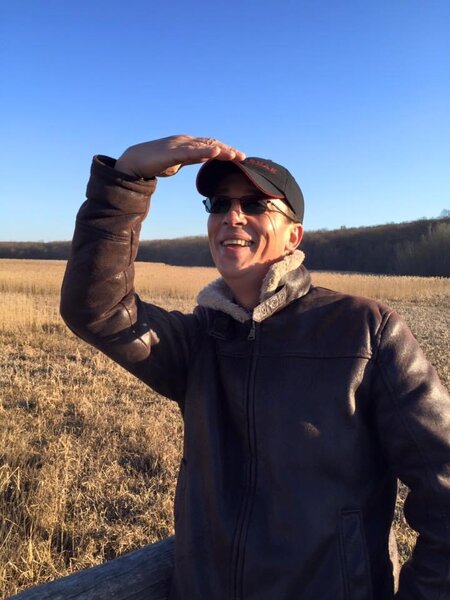 Caut job sofer cat. B.